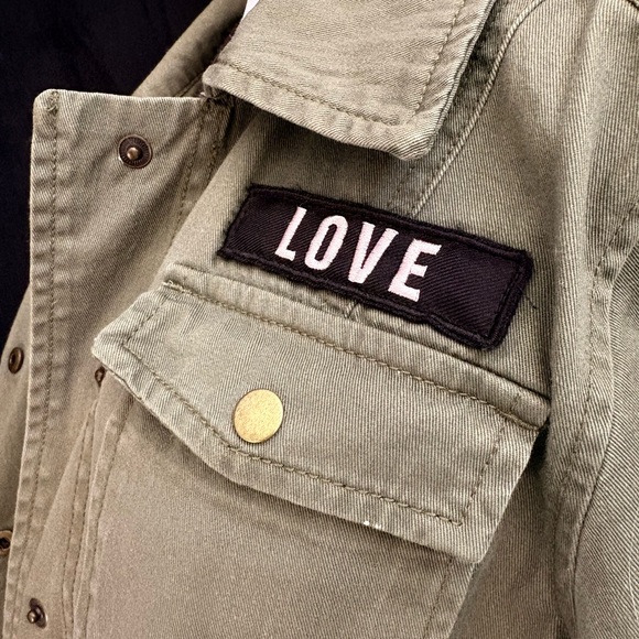 The Beatles “Peace & Love” Patch  Snap Shirt Jacket | Medium - Picture 6 of 14